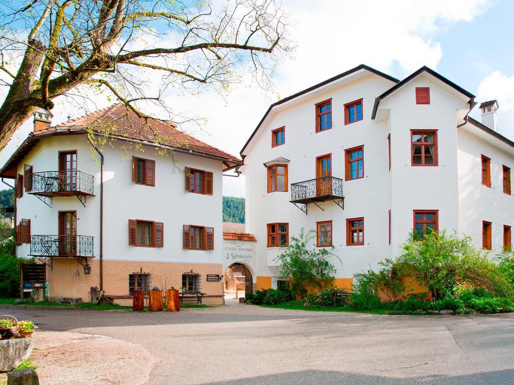 Apartments Ansitz Wildberg San Lorenzo di Sebato Exteriér fotografie