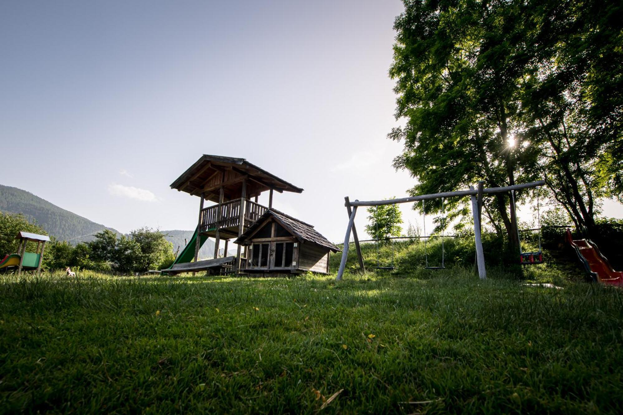 Apartments Ansitz Wildberg San Lorenzo di Sebato Exteriér fotografie